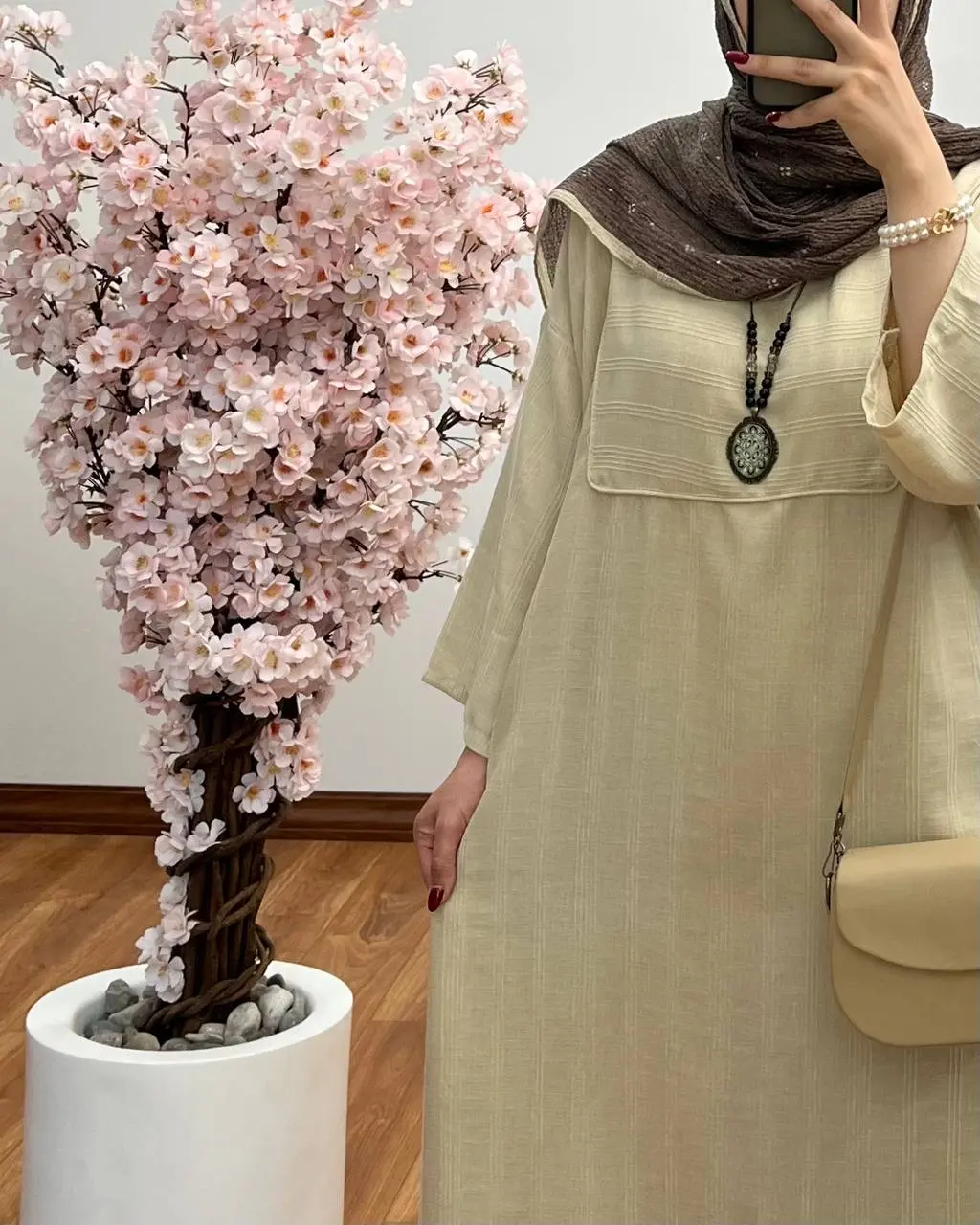 مانتو بلند ثمین ۱